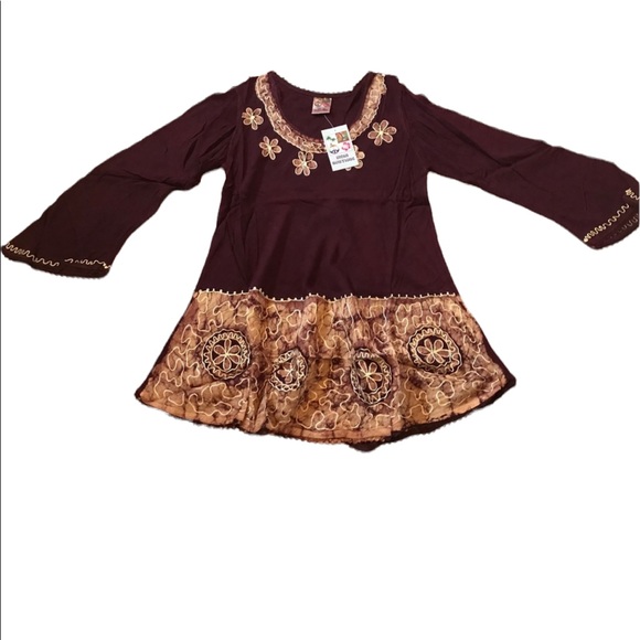 India Boutique Tops - NWT.  India Boutique top/tunic4305. LG/GR/GR